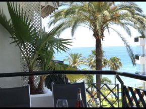 MI CAPRICHO 3D BEACHFRONT- Apartment with sea views in Costa del Sol, Sitio De Calahonda